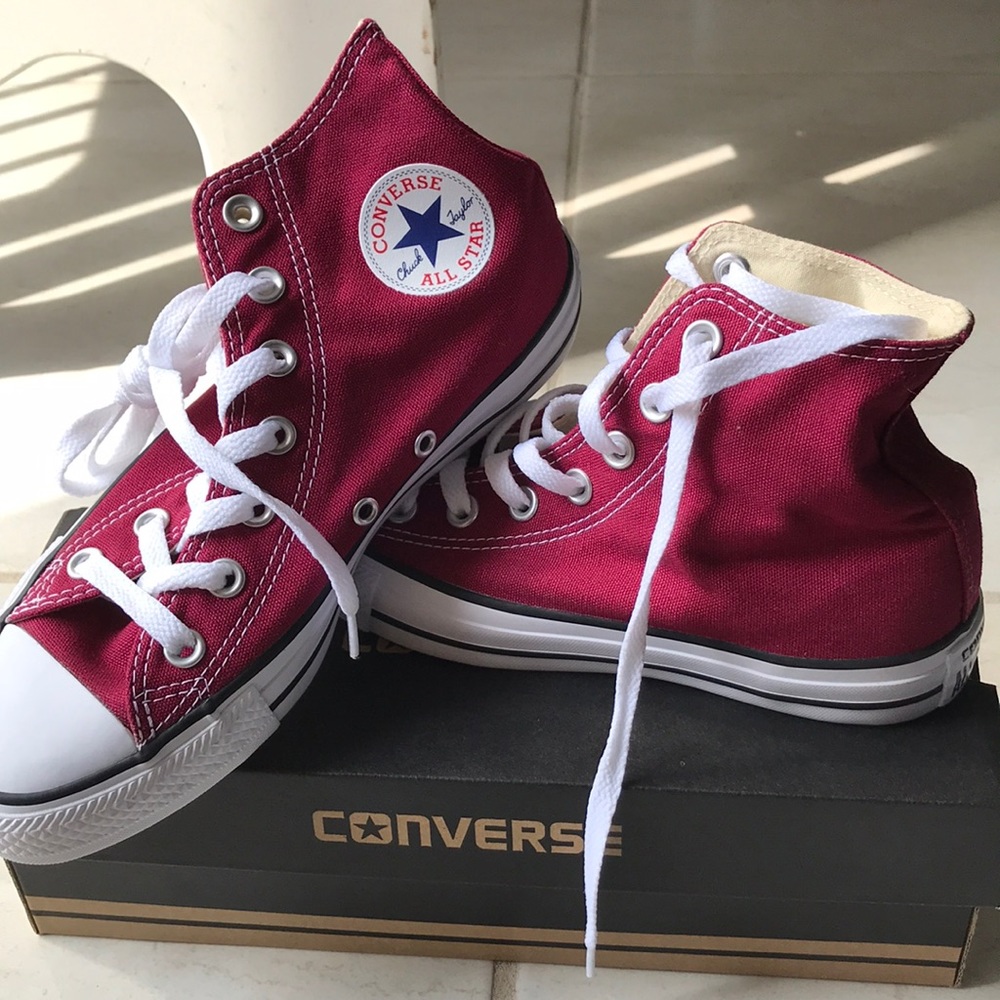 Chuck Taylor All Star Maroon High Top